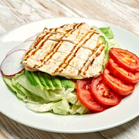 Ensalada Fresca Regular con filete de pollo